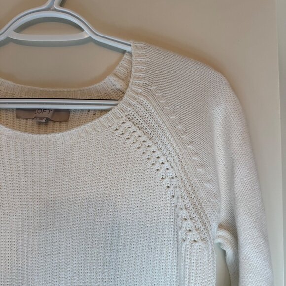 Ann Taylor Loft White Knit Sweater S 100% Cotton High-Low Hem Crew Neck - Picture 3 of 9